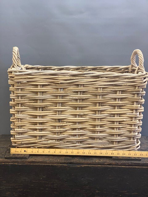 Traditional Log Basket