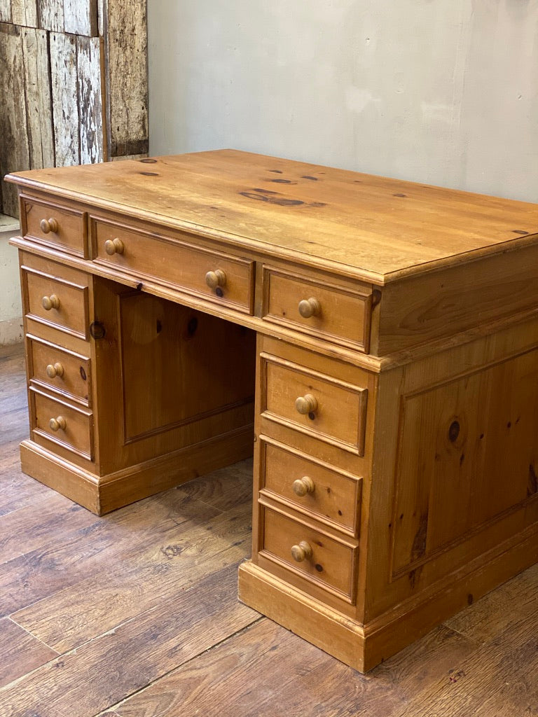 Pine Double Pedestal Desk