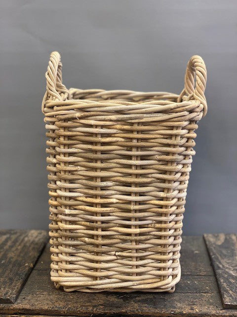 Traditional Log Basket