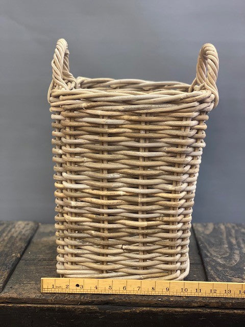 Traditional Log Basket