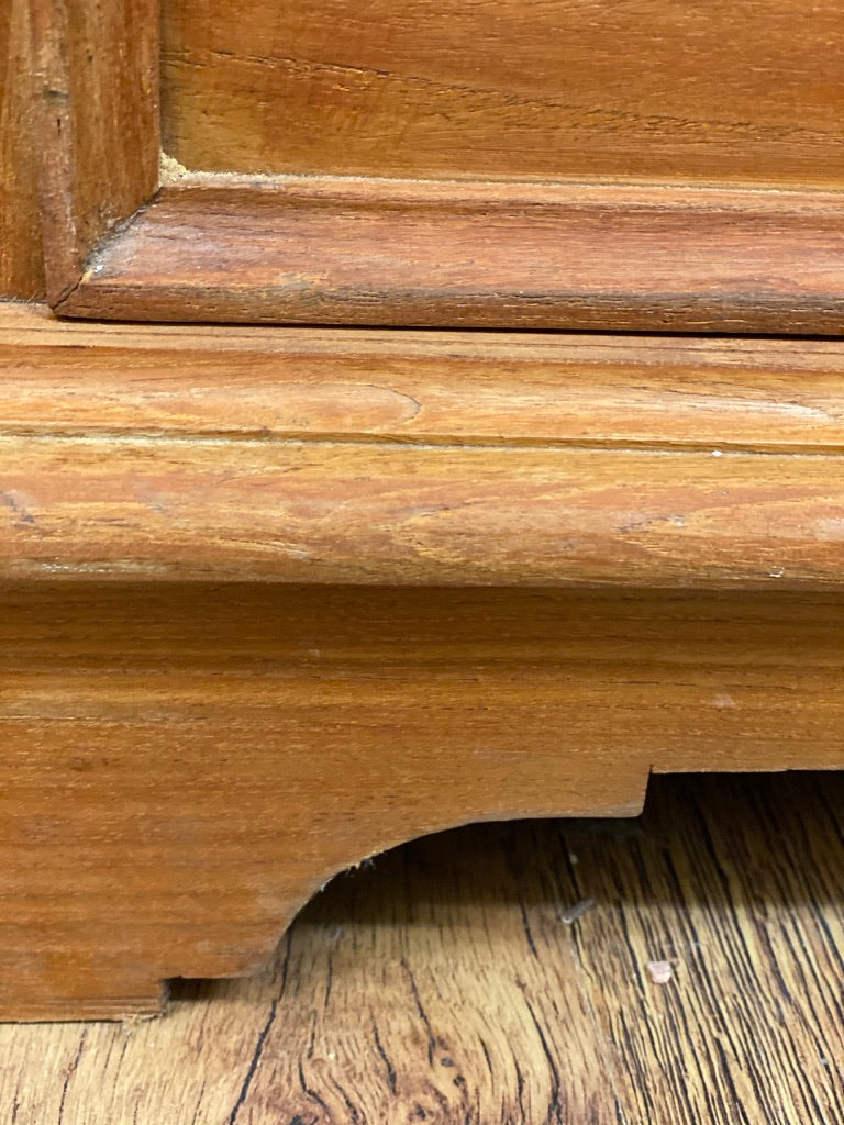 Large Oak Merchants Chest